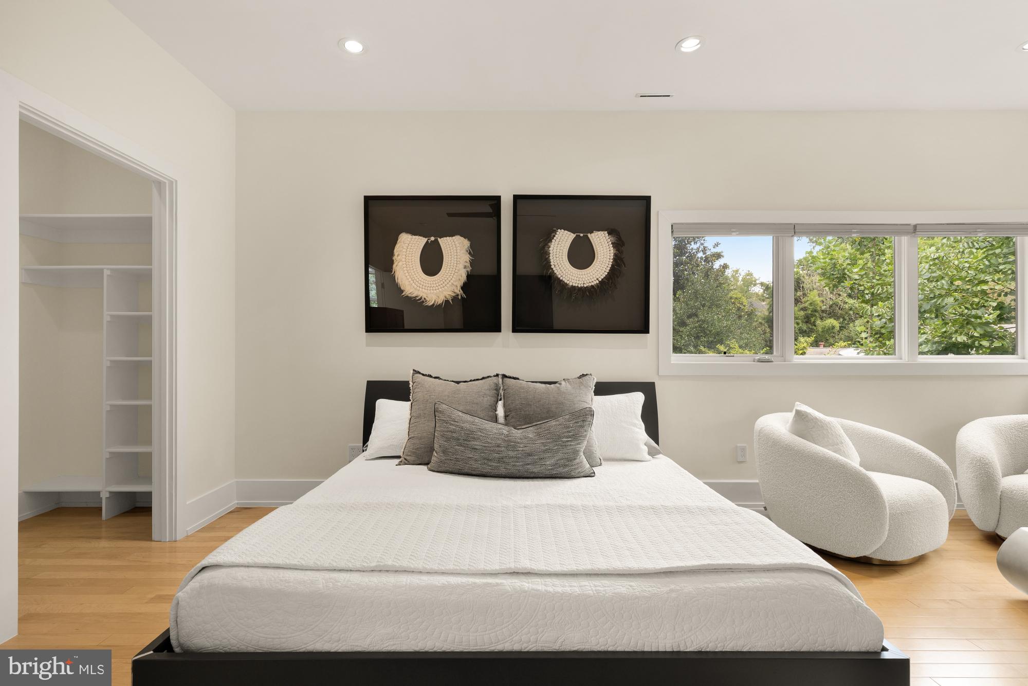 6309 BRADLEY BOULEVARD