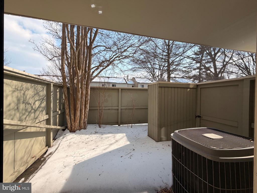 5236 POOKS HILL ROAD D-23