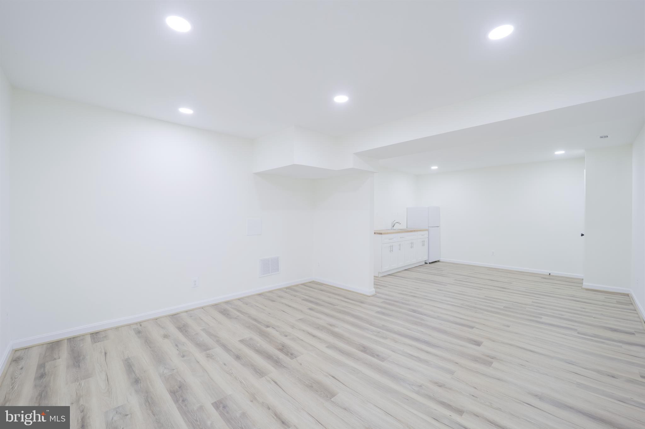 5236 POOKS HILL ROAD D-23
