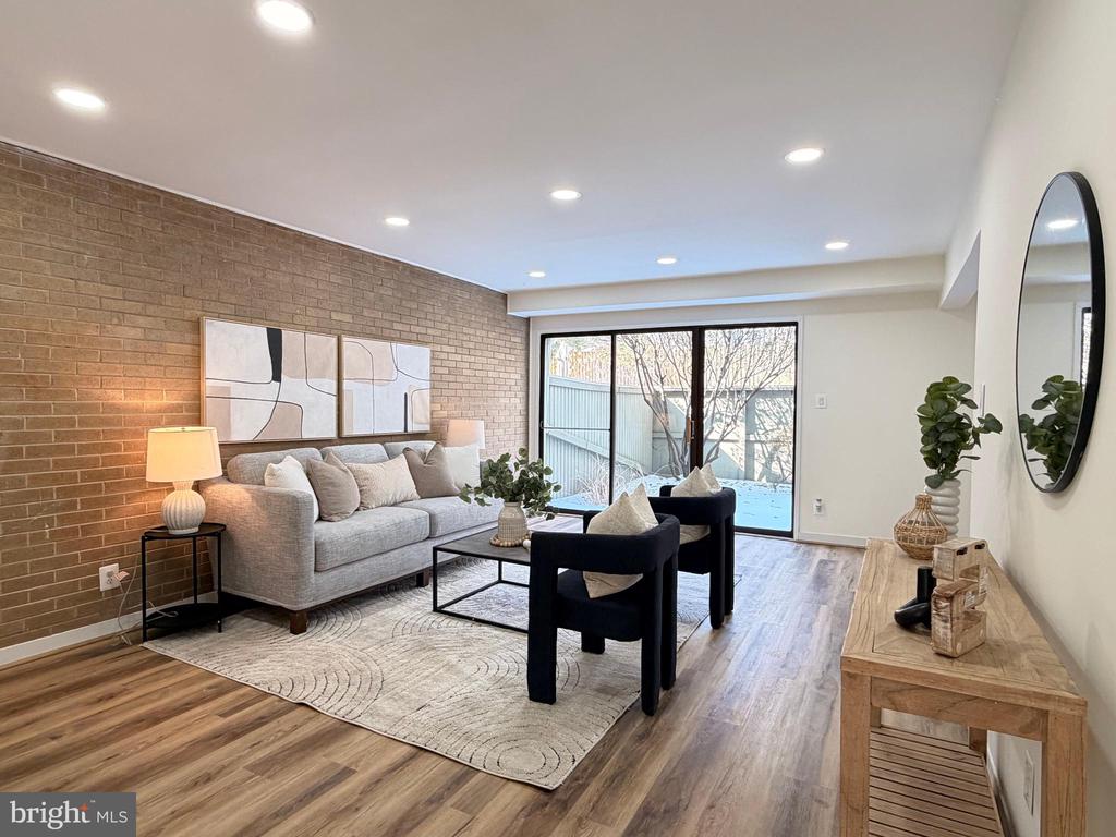 5236 POOKS HILL ROAD D-23