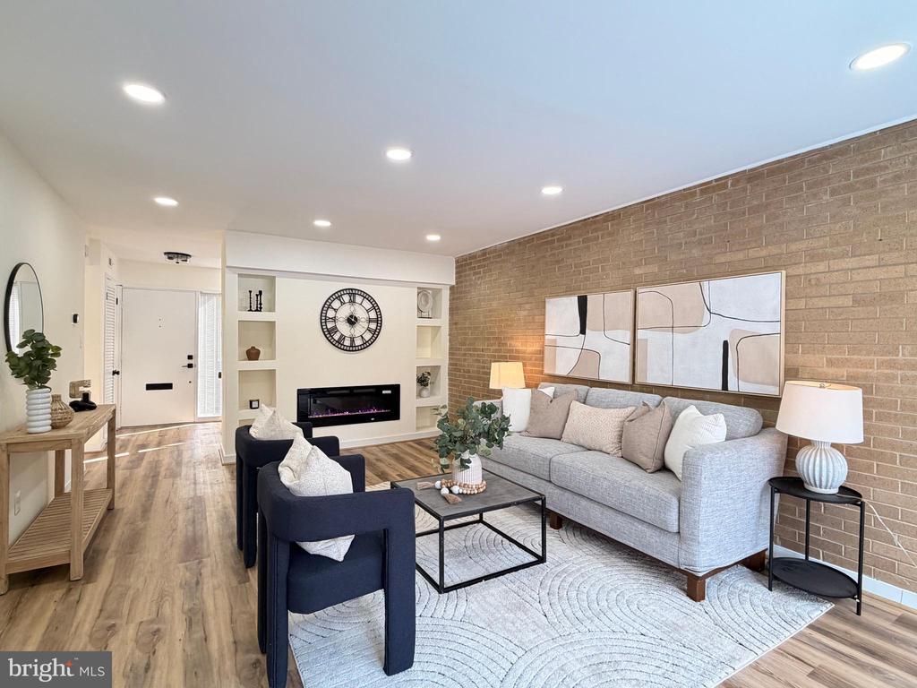 5236 POOKS HILL ROAD D-23