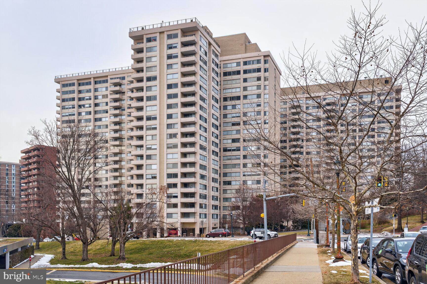 4515 WILLARD AVENUE 1414S