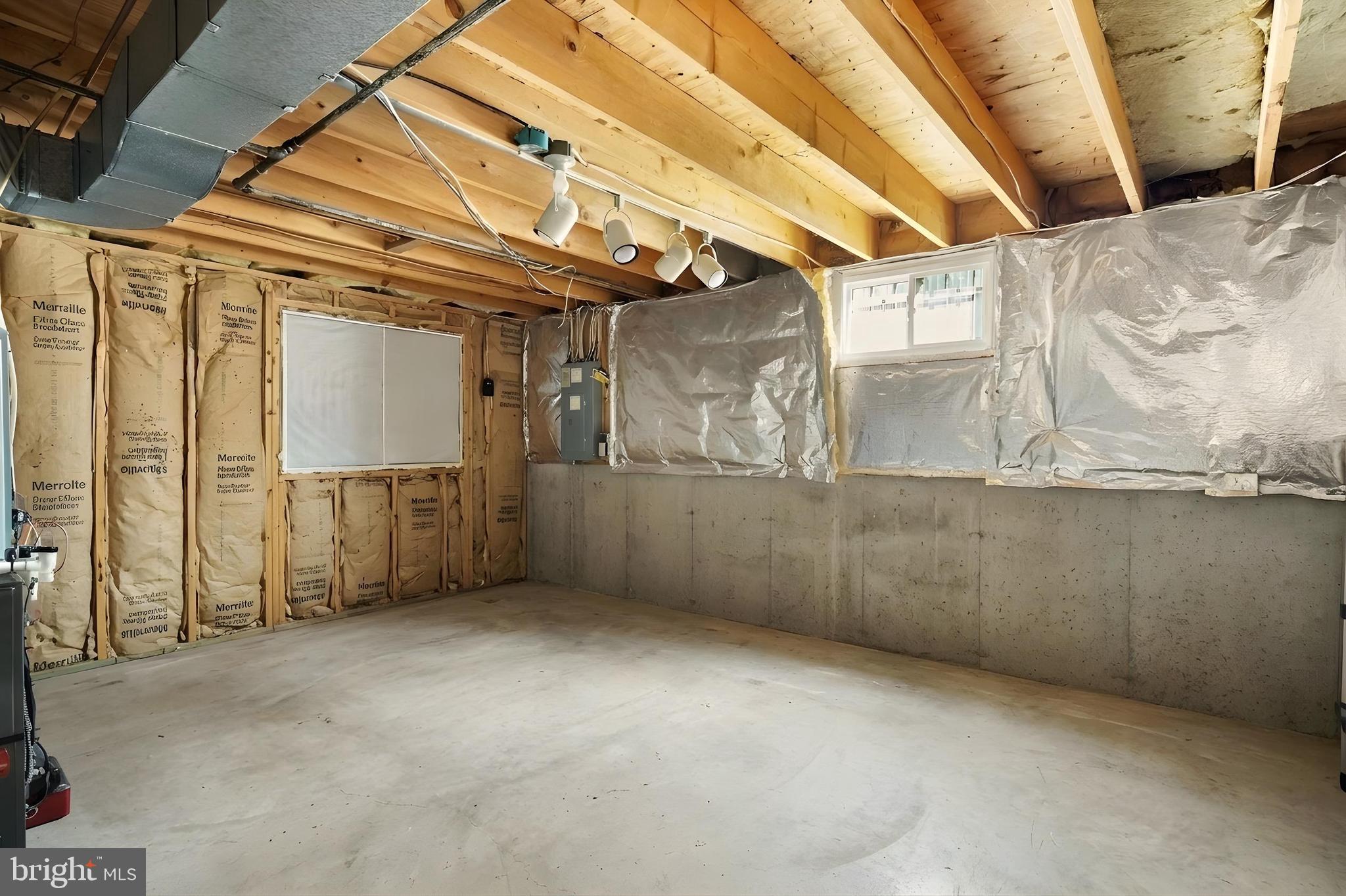 1601 NOYES DRIVE