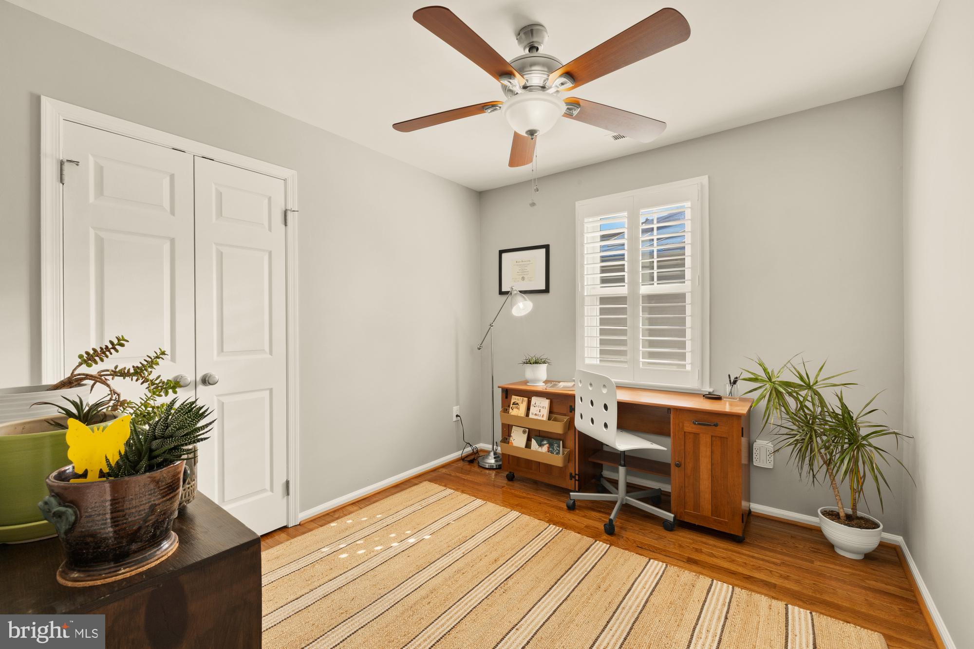 1601 NOYES DRIVE