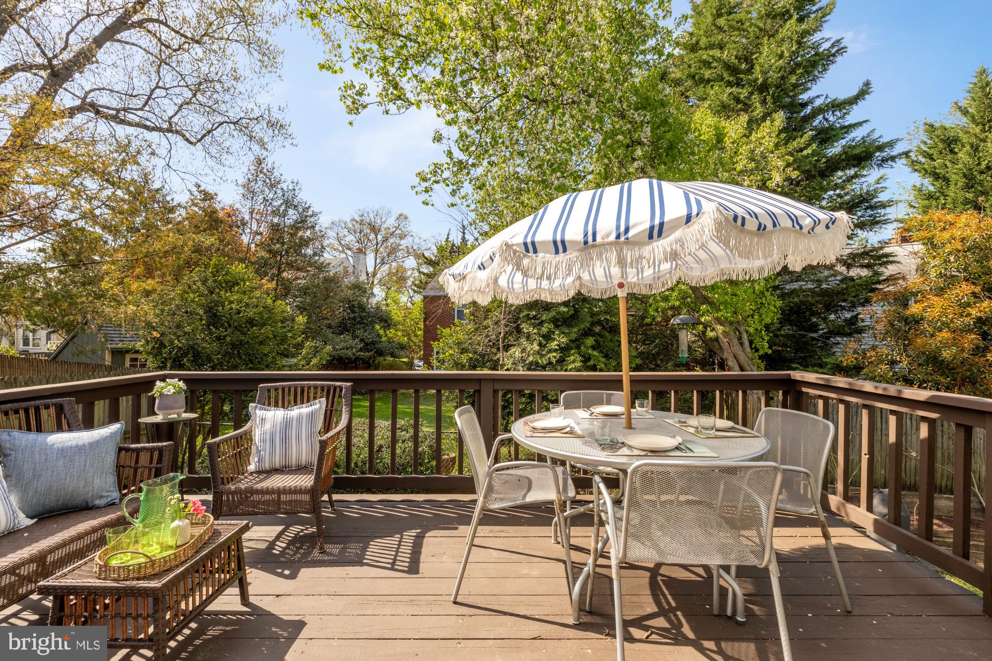 1601 NOYES DRIVE