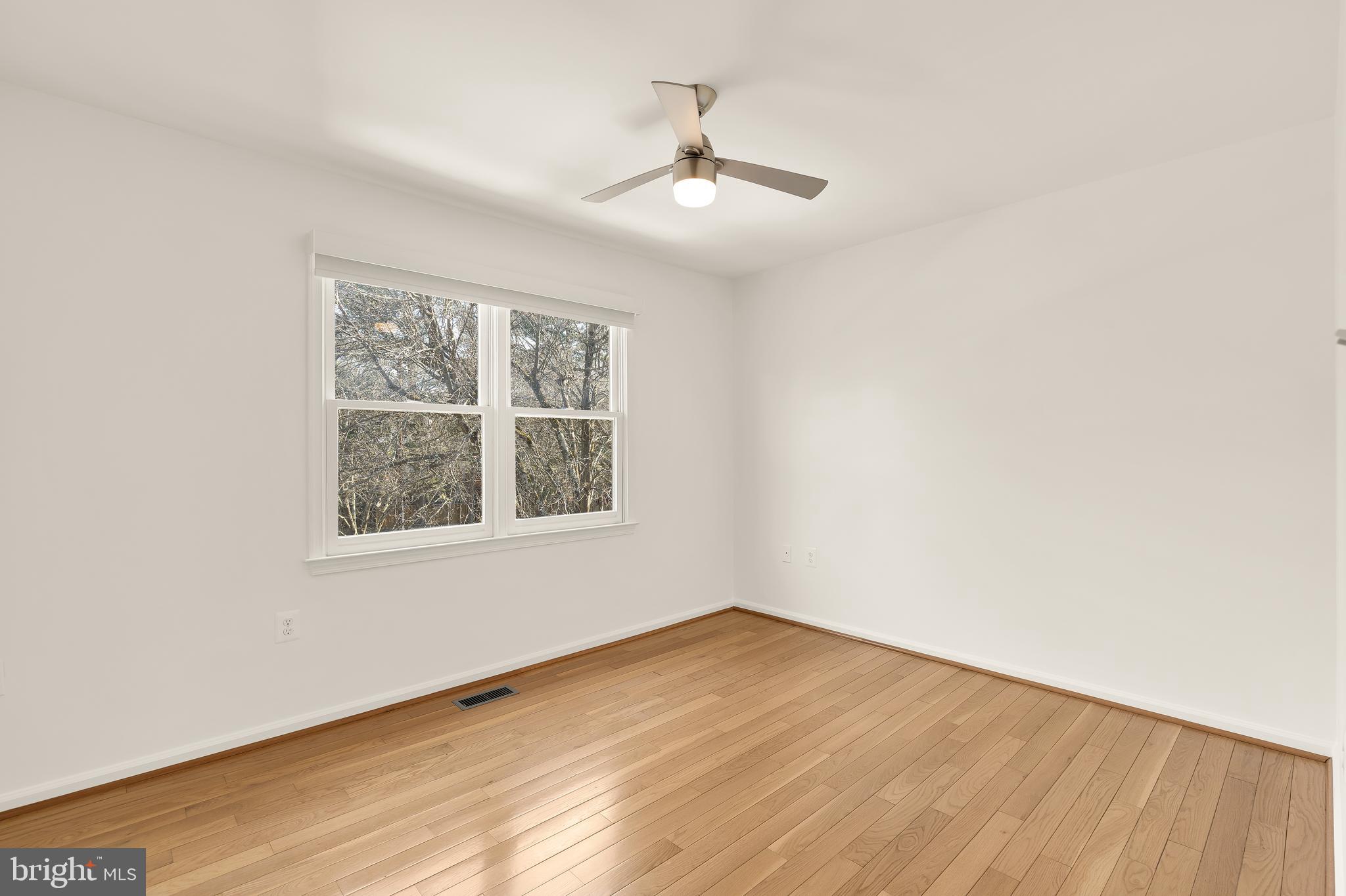 10135 CRESTBERRY PLACE