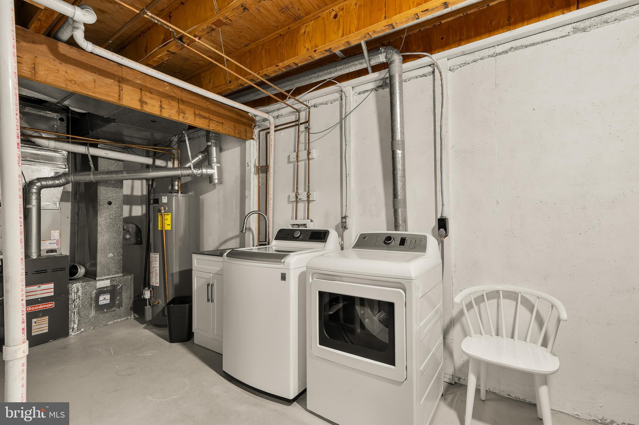 10135 CRESTBERRY PLACE