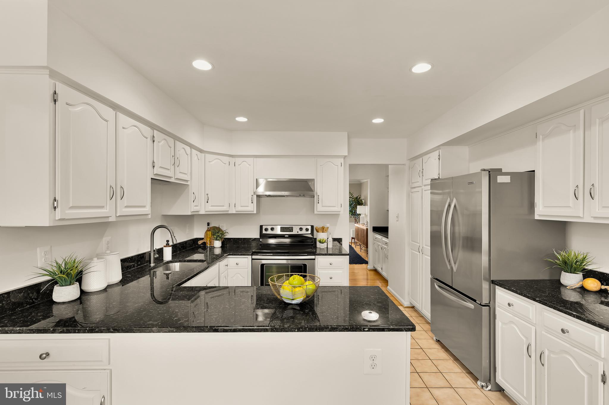 10135 CRESTBERRY PLACE