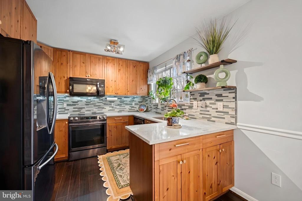 14139 FURLONG WAY