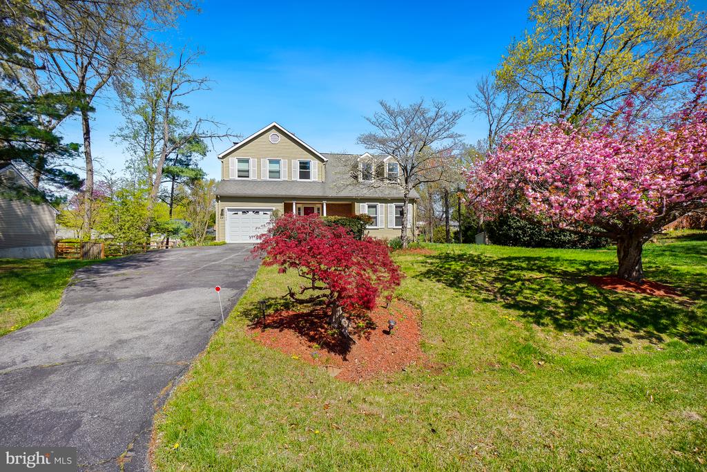 17413 CHEROKEE LANE