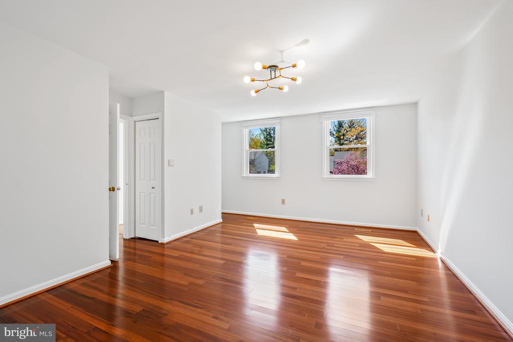 17413 CHEROKEE LANE
