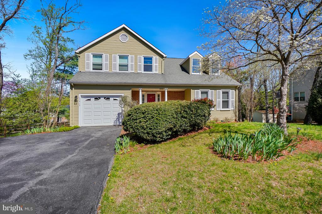17413 CHEROKEE LANE