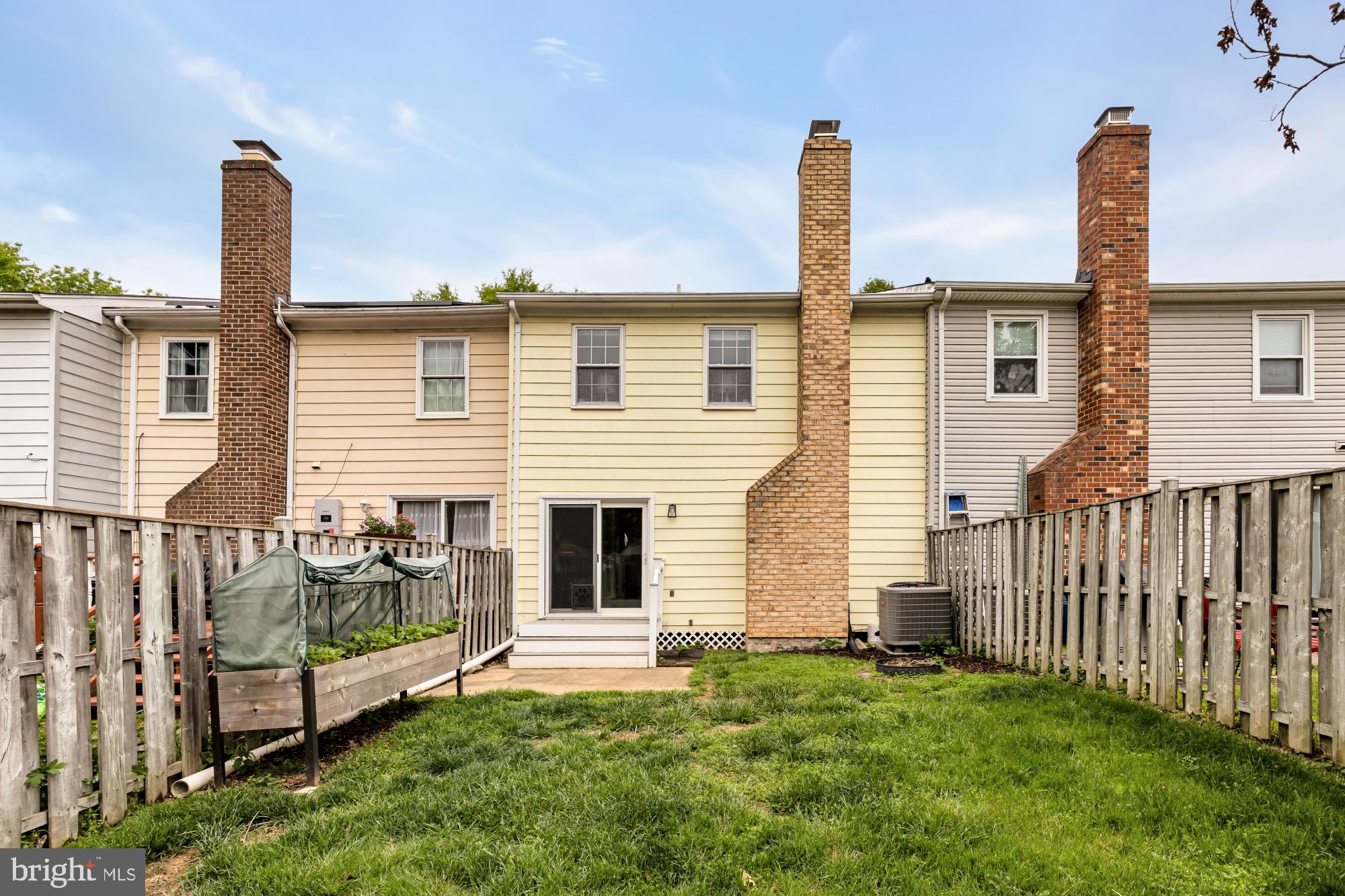 18610 PHOEBE WAY