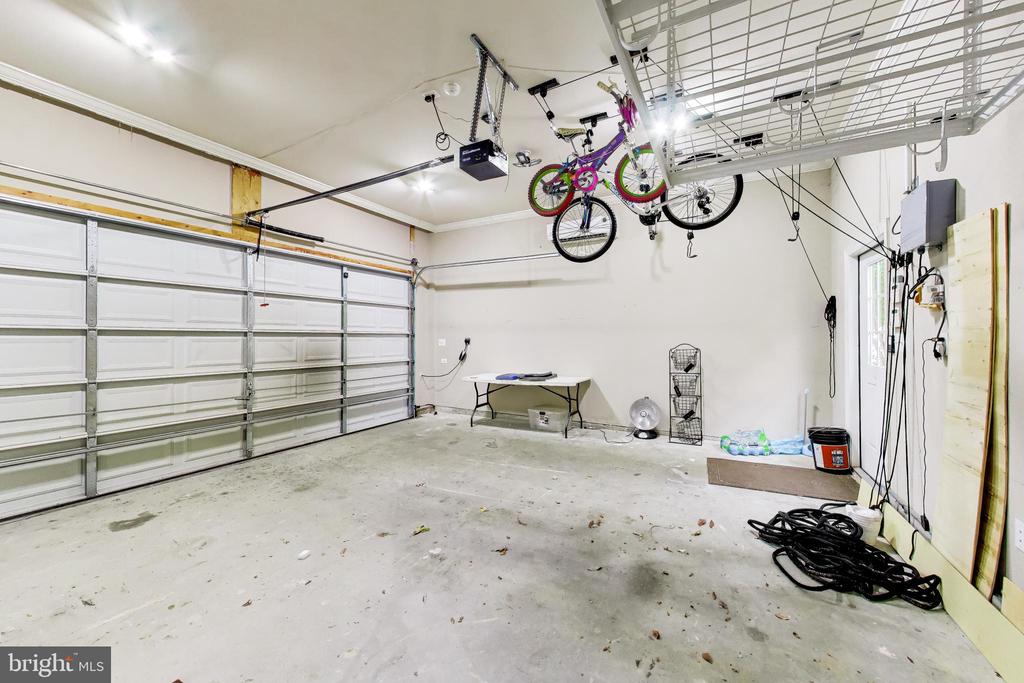 13513 MOONLIGHT TRAIL DRIVE