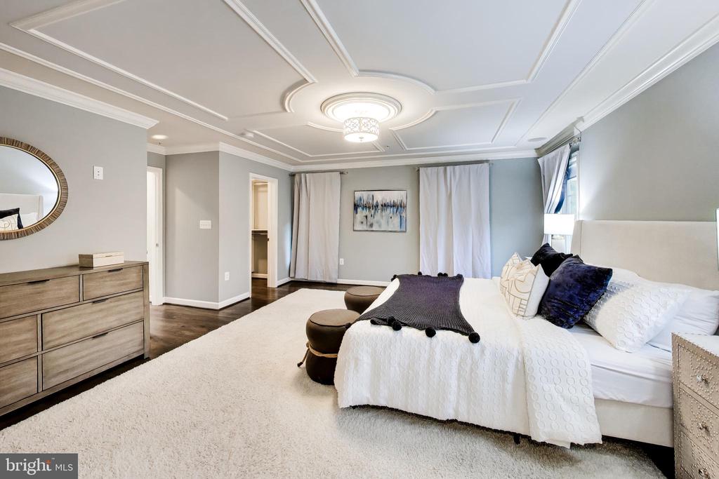 13513 MOONLIGHT TRAIL DRIVE