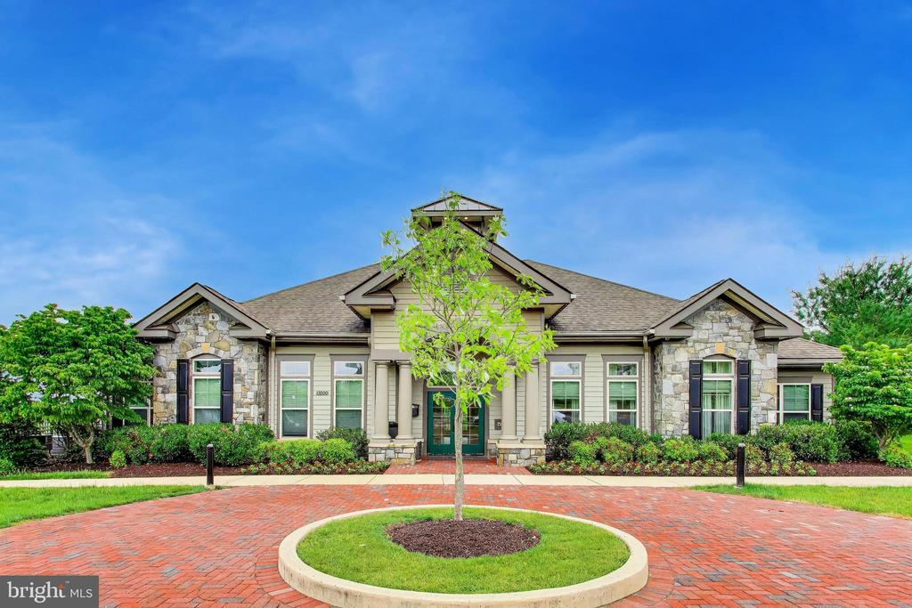 13513 MOONLIGHT TRAIL DRIVE