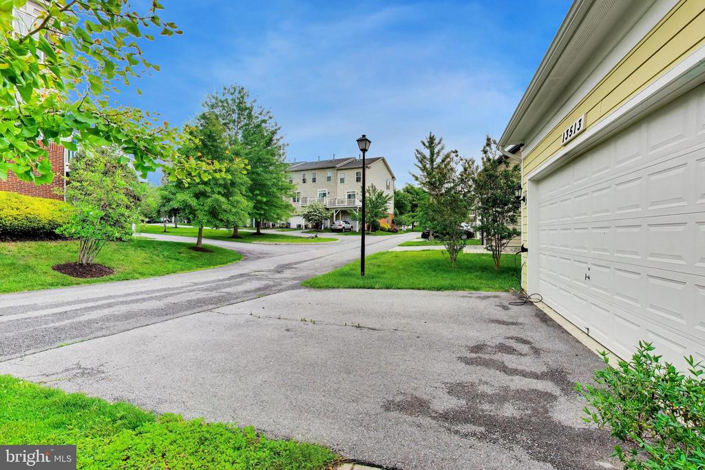13513 MOONLIGHT TRAIL DRIVE