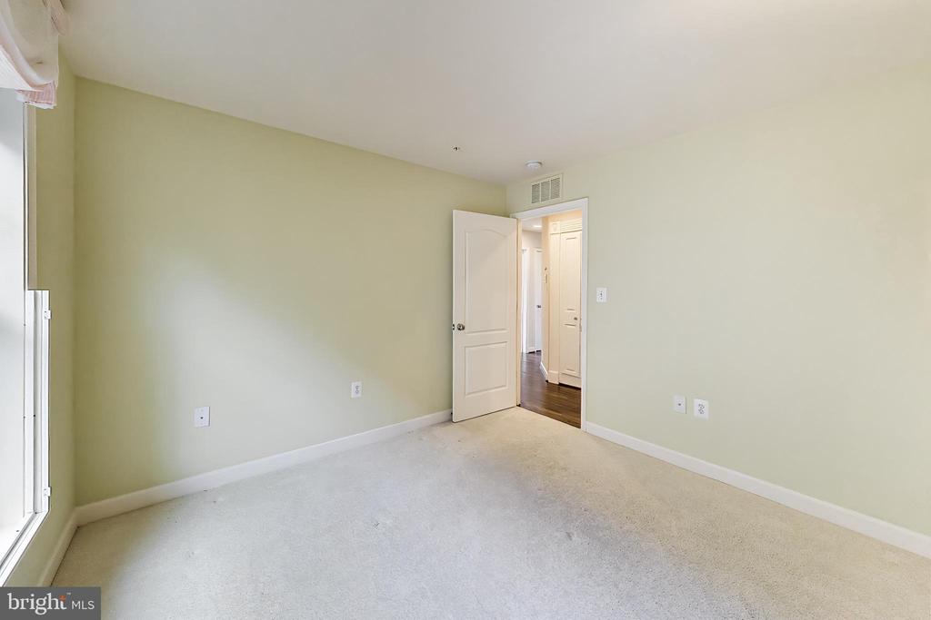 13513 MOONLIGHT TRAIL DRIVE