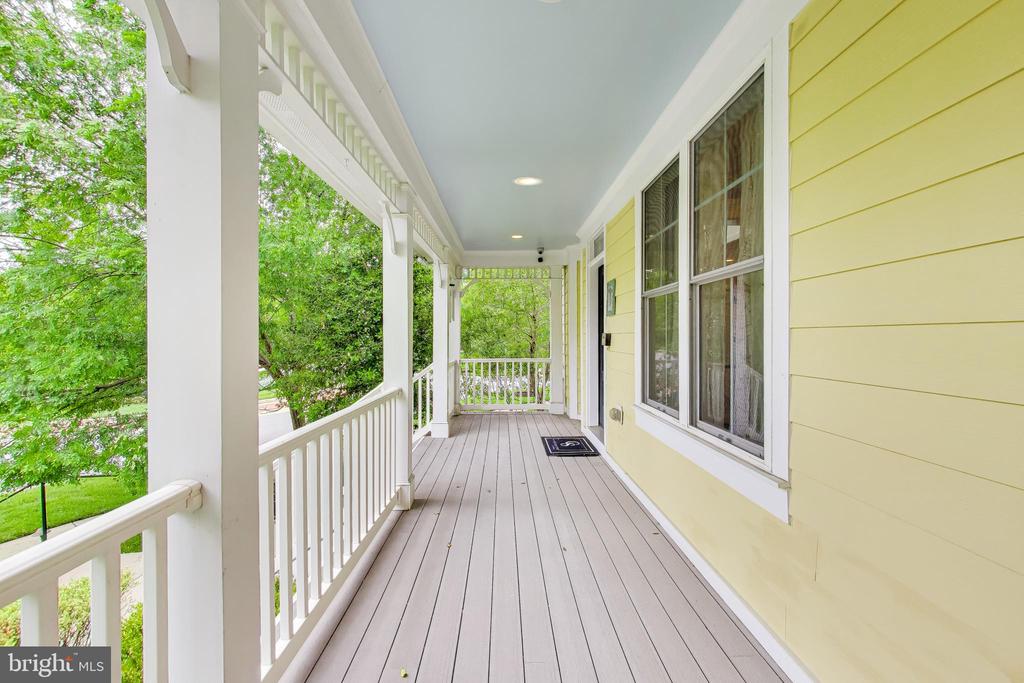 13513 MOONLIGHT TRAIL DRIVE
