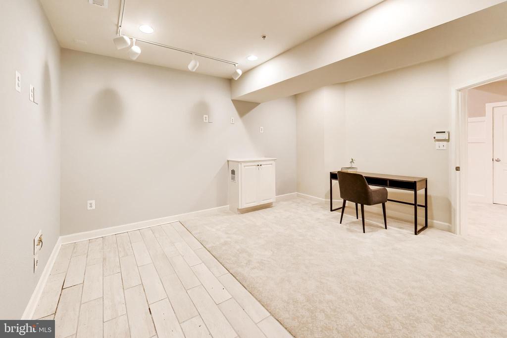 13513 MOONLIGHT TRAIL DRIVE
