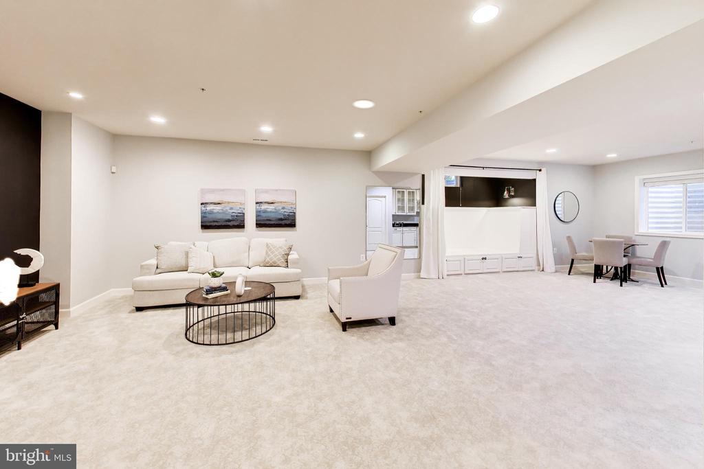 13513 MOONLIGHT TRAIL DRIVE