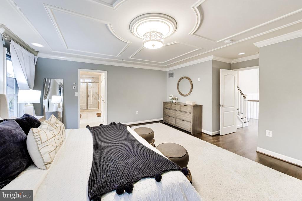 13513 MOONLIGHT TRAIL DRIVE