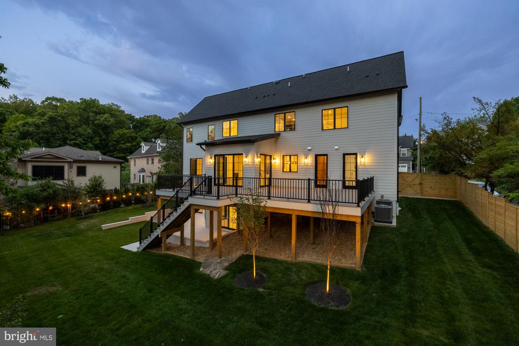 8314 THOREAU DRIVE
