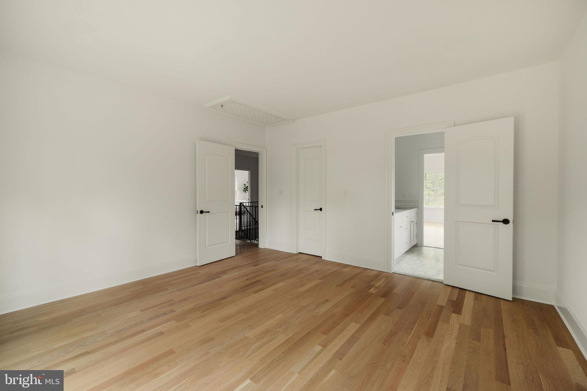 3400 COQUELIN TERRACE