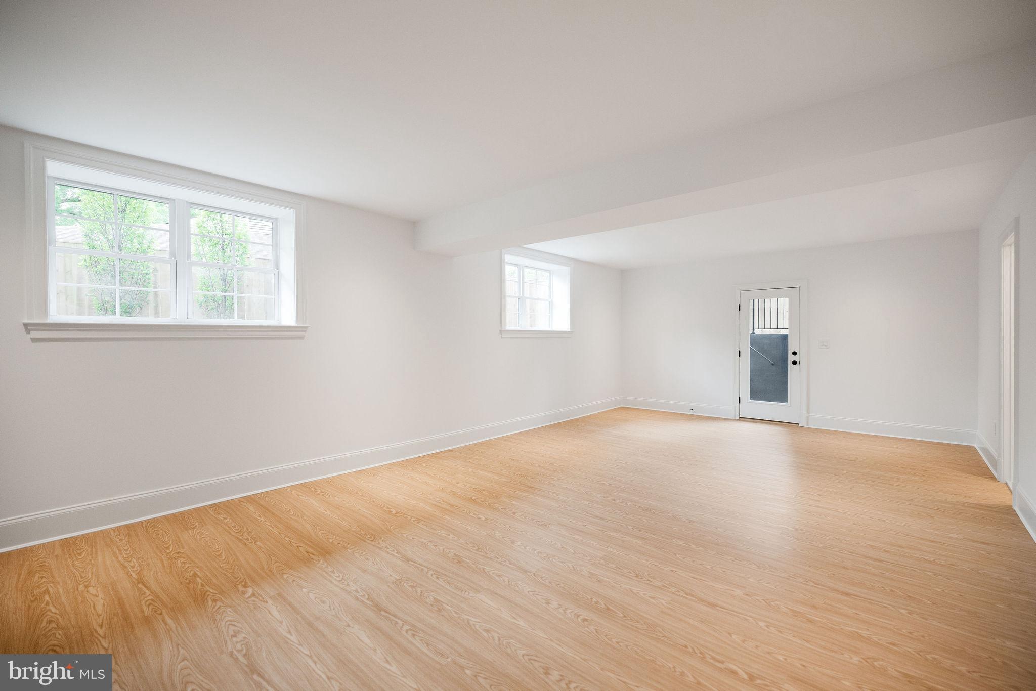 3400 COQUELIN TERRACE