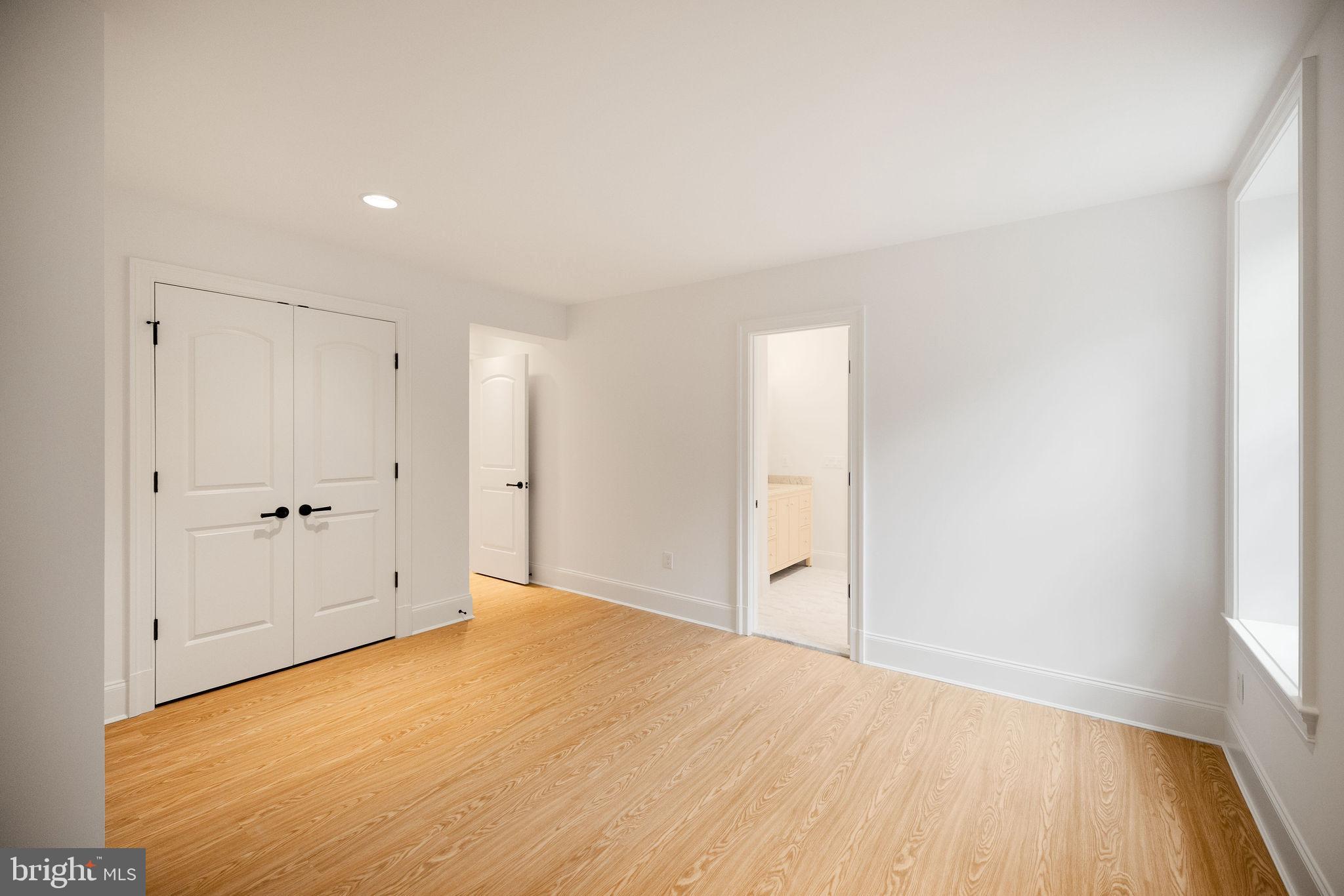 3400 COQUELIN TERRACE