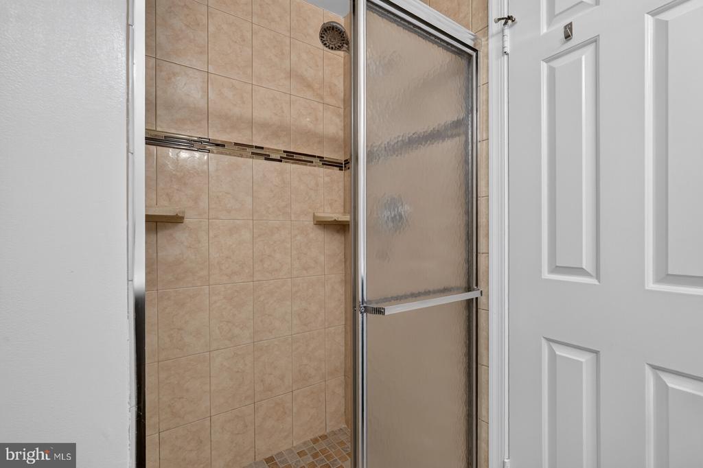 4836 CLOISTER DRIVE