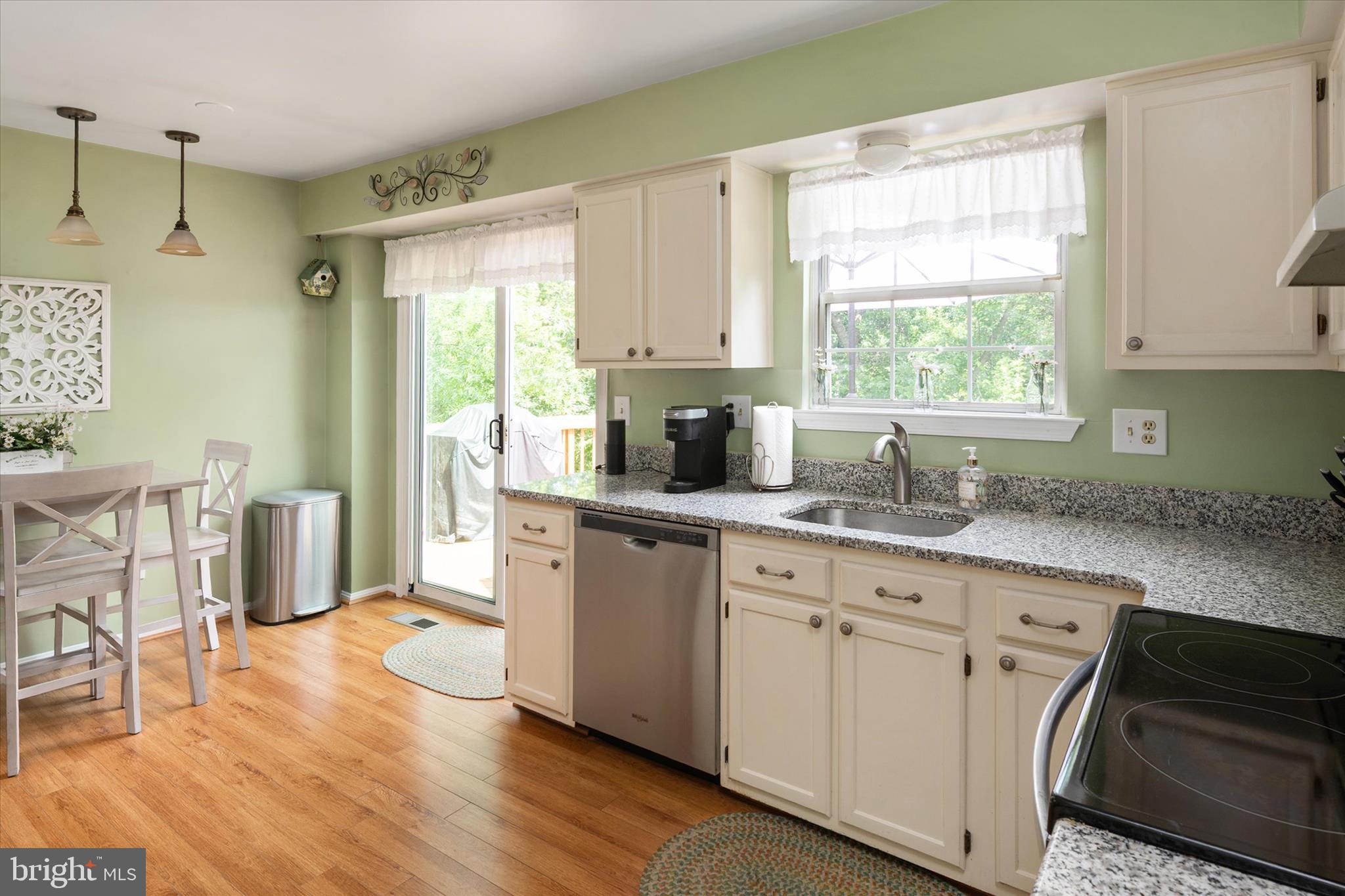 3300 PISNER TERRACE