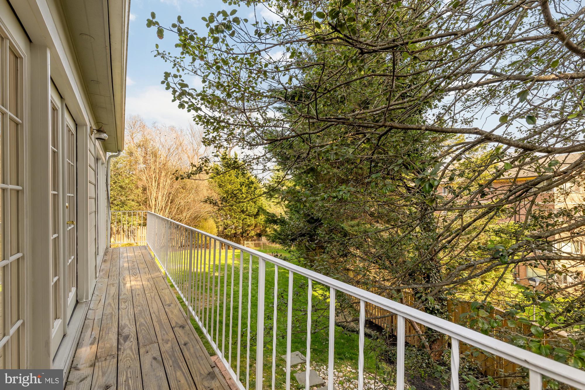 5001 OVERLEA COURT