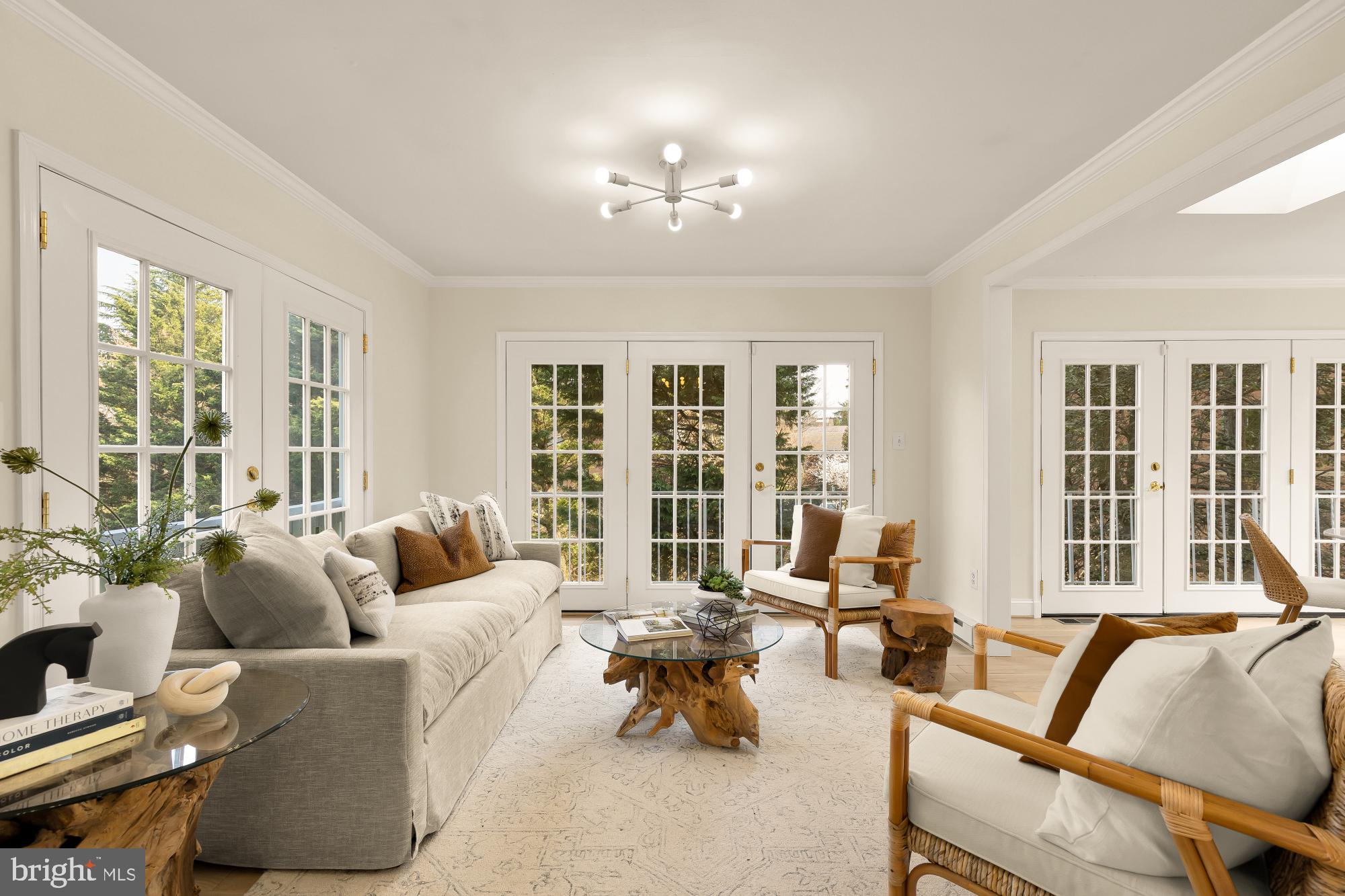 5001 OVERLEA COURT
