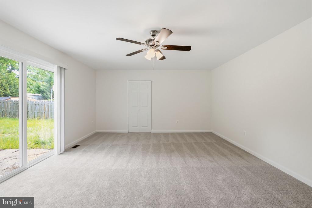 9113 BRAMBLE BUSH COURT
