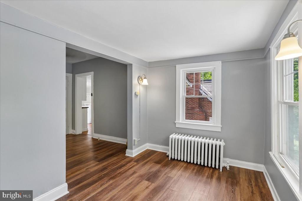 315 CIRCLE AVENUE