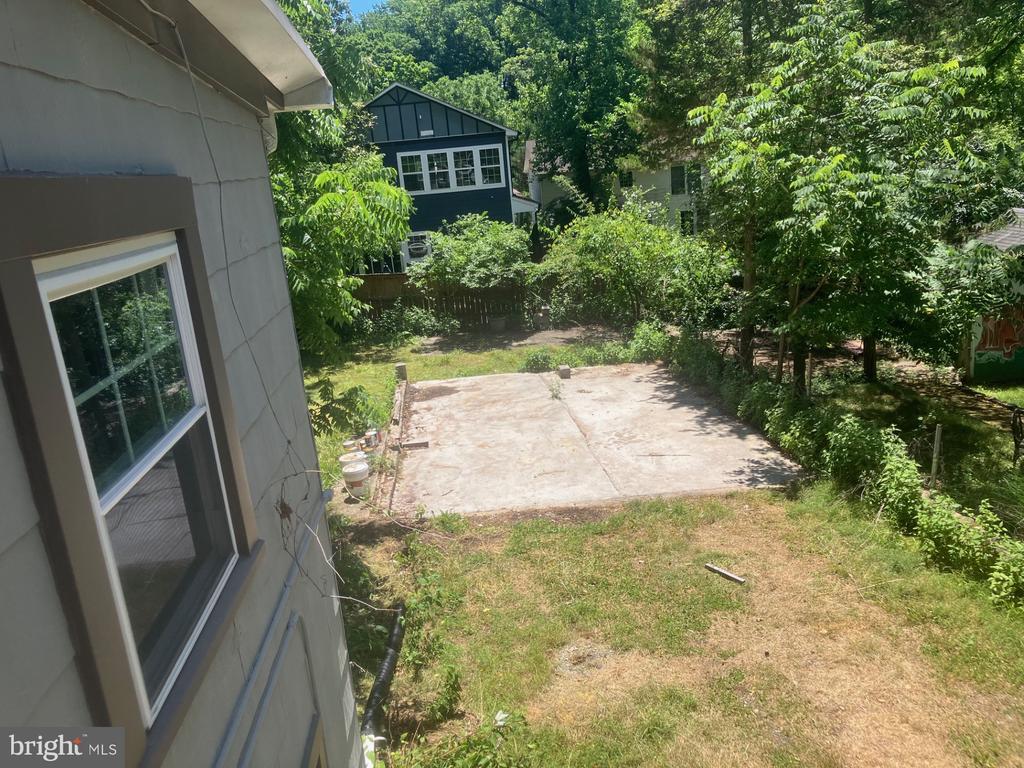 315 CIRCLE AVENUE