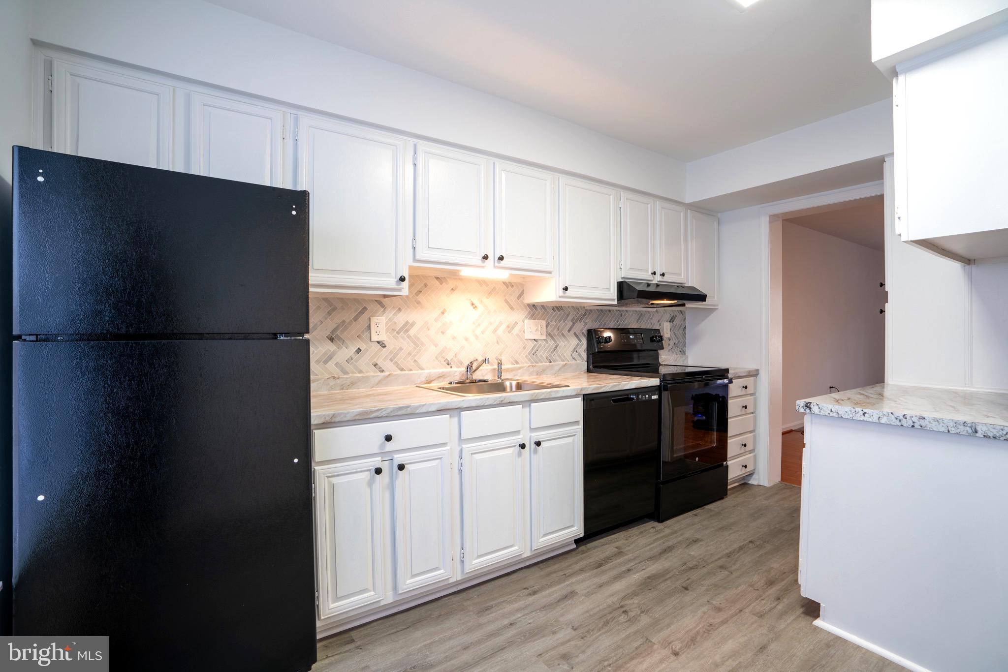 1638 Tulip Ave
