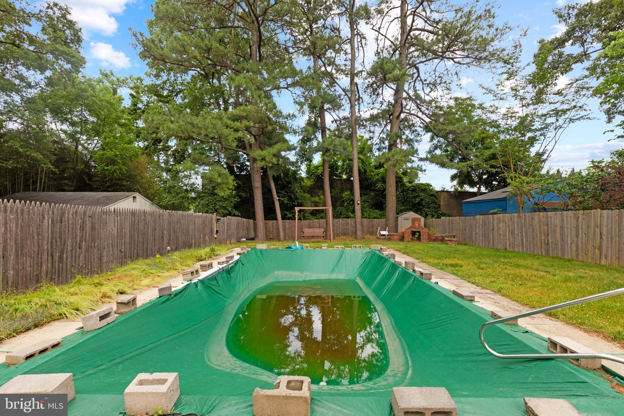 8503 Potomac Ave