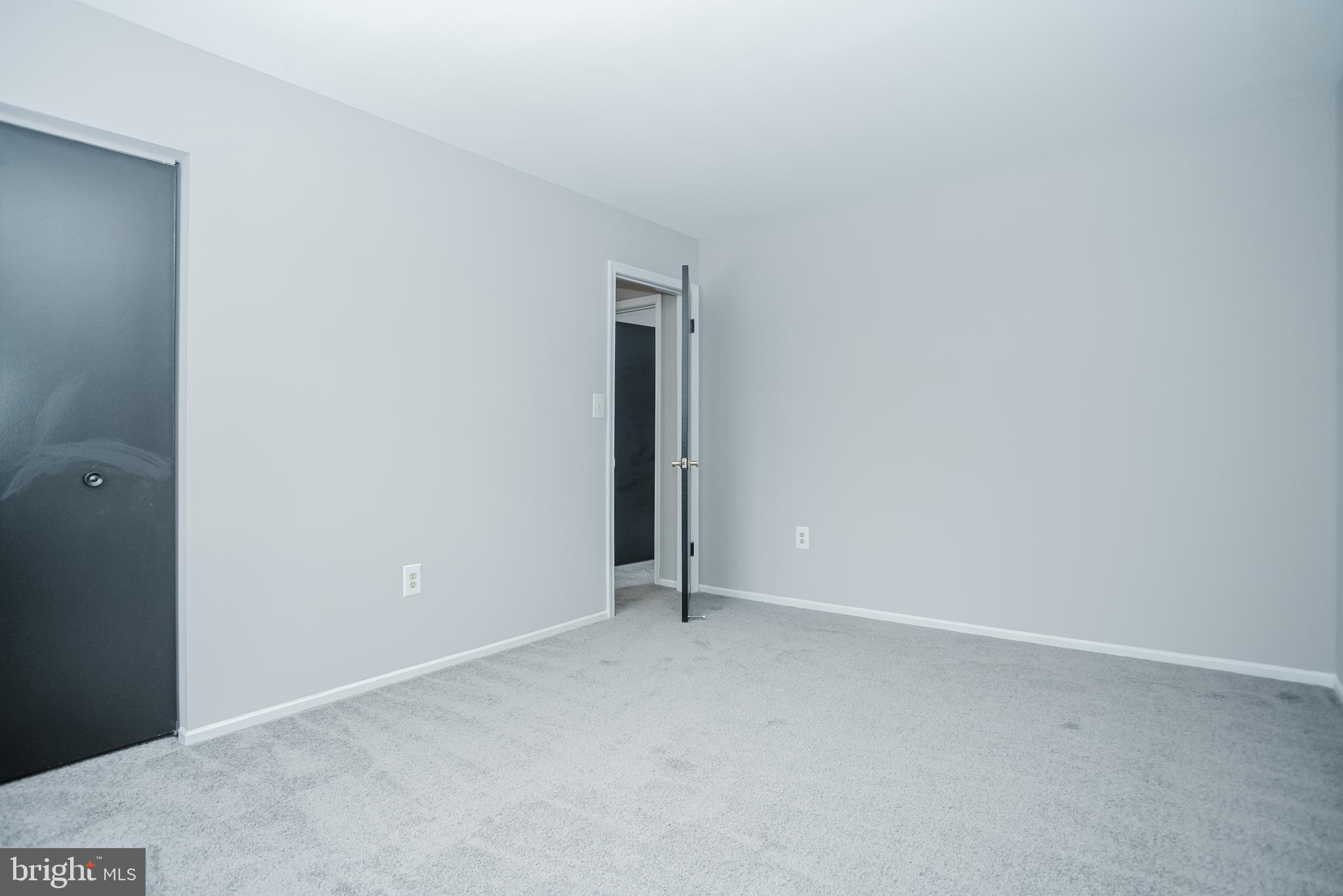12411 Proxmire Dr