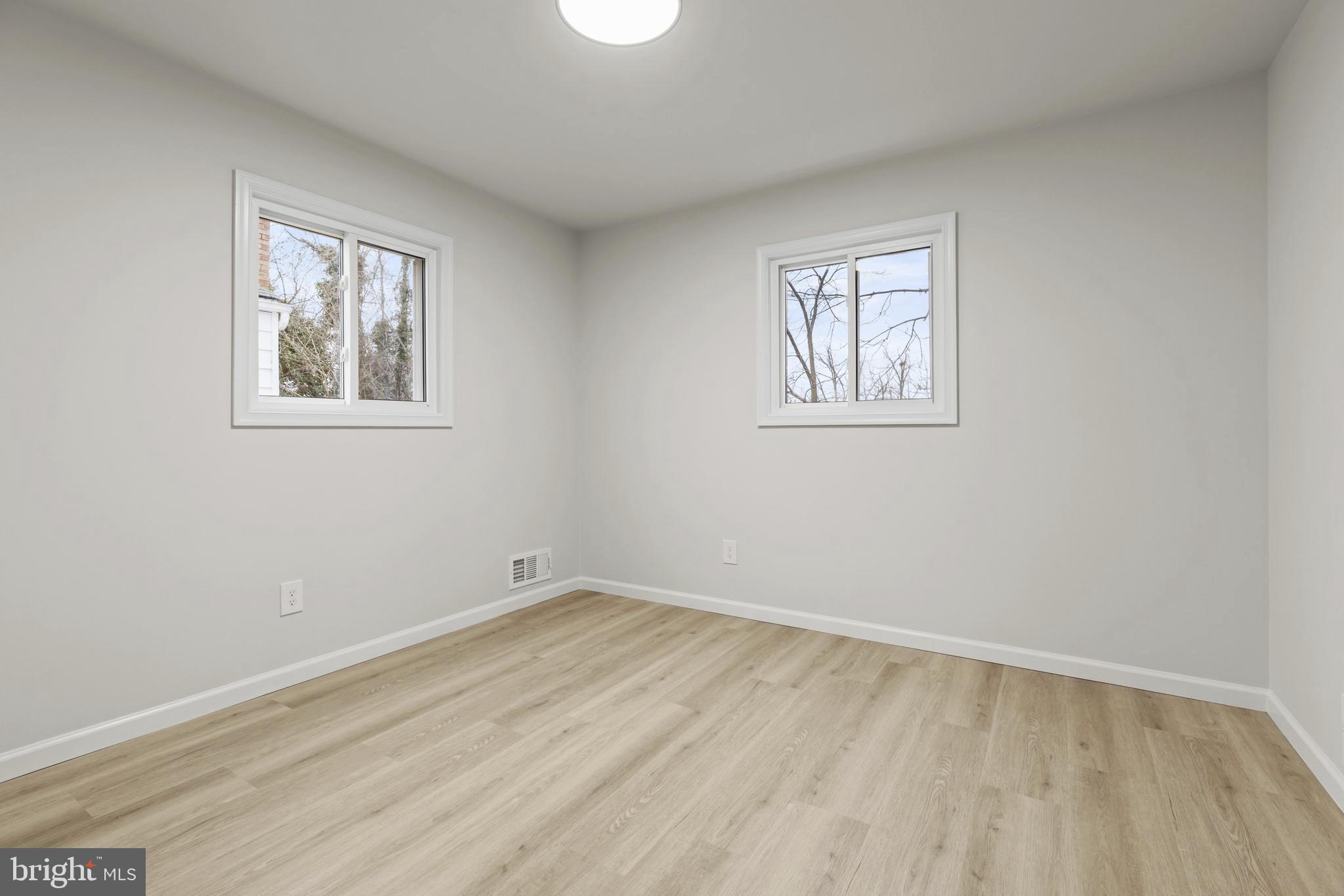 6121 Osborn Rd