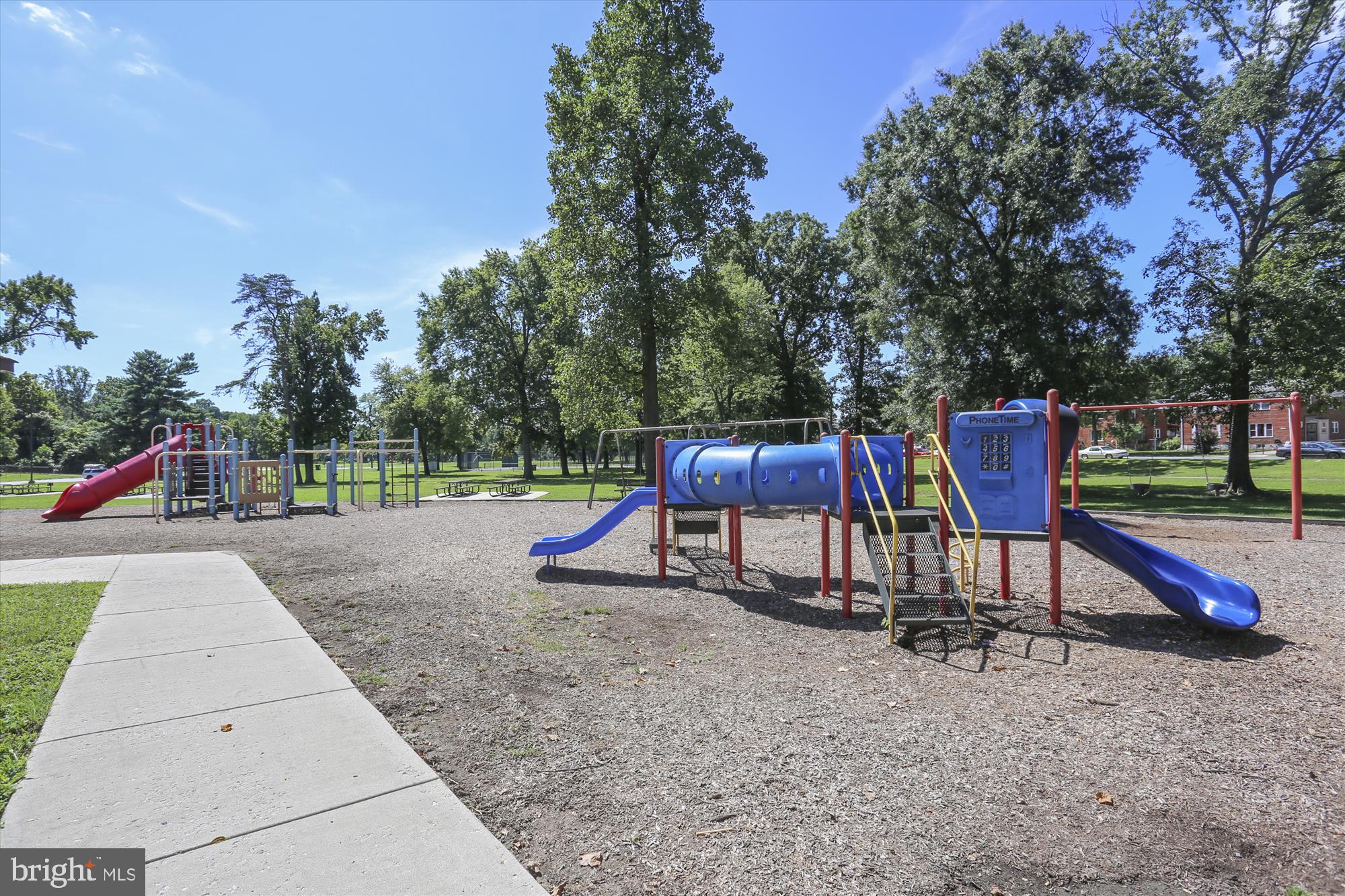 9274 ADELPHI RD #202