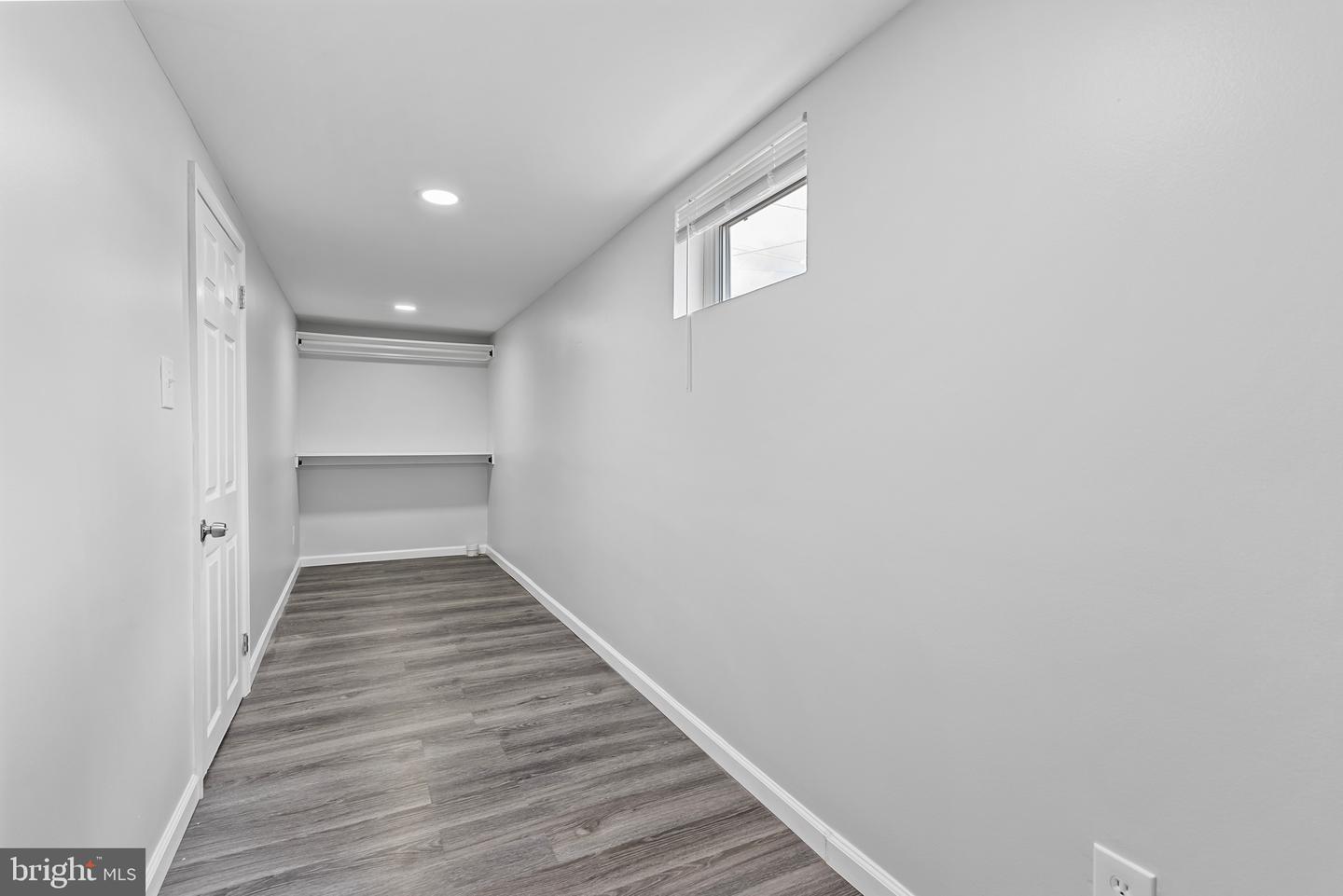 5912 Alan Dr