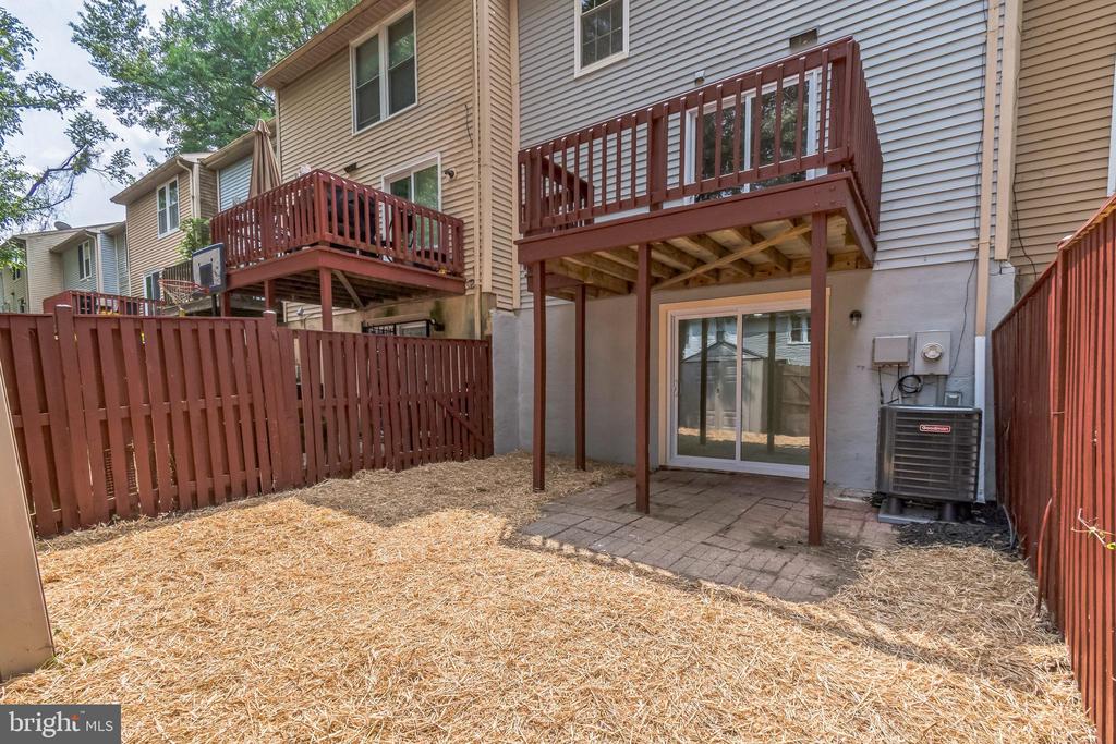 442 SHADY GLEN ROAD