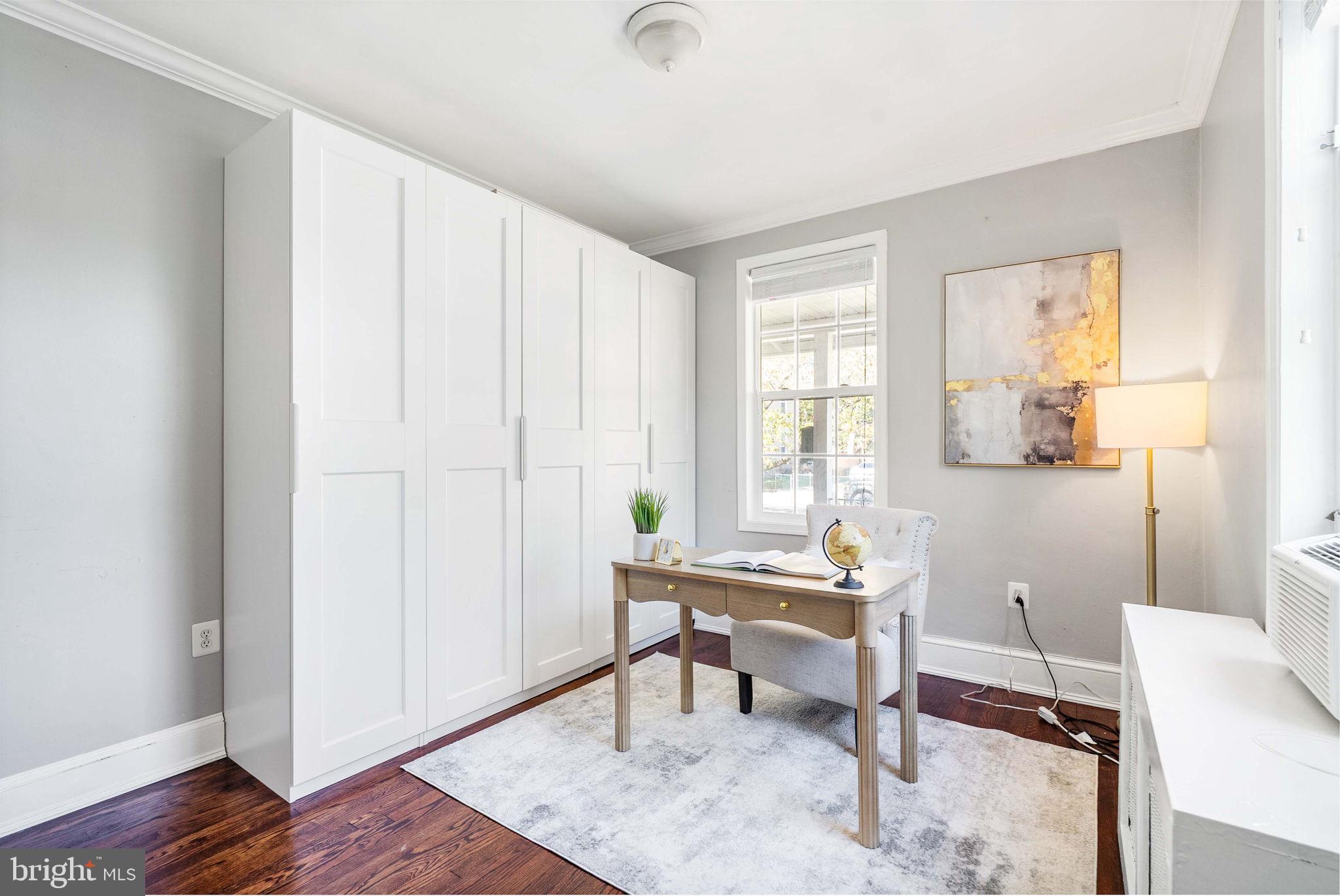 4905 SHERIDAN STREET