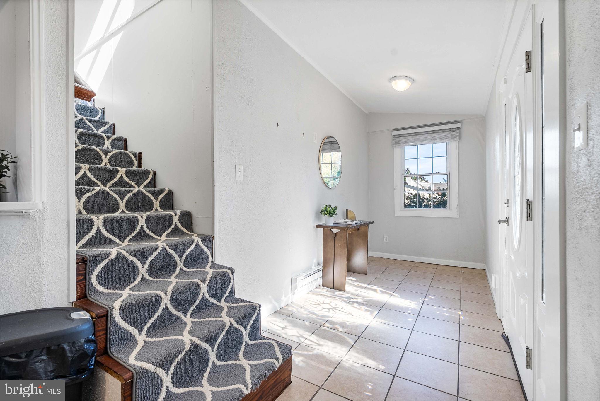 4905 SHERIDAN STREET