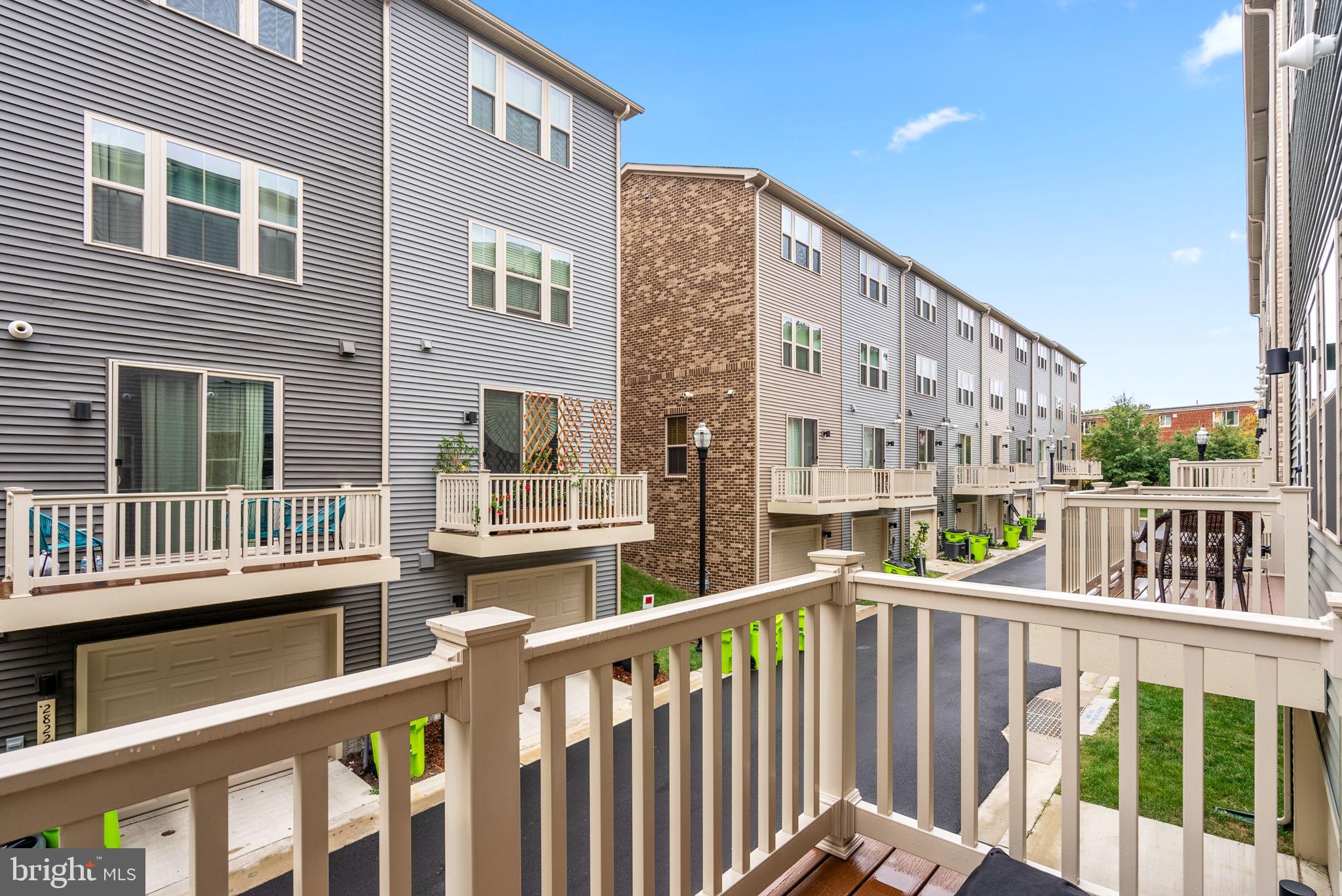 2815 BATTERSEA LAKE LOOP