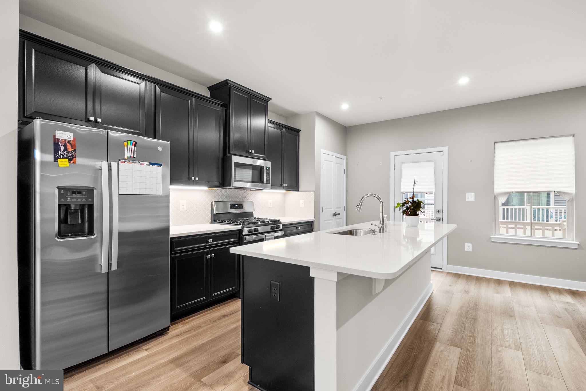 2815 BATTERSEA LAKE LOOP