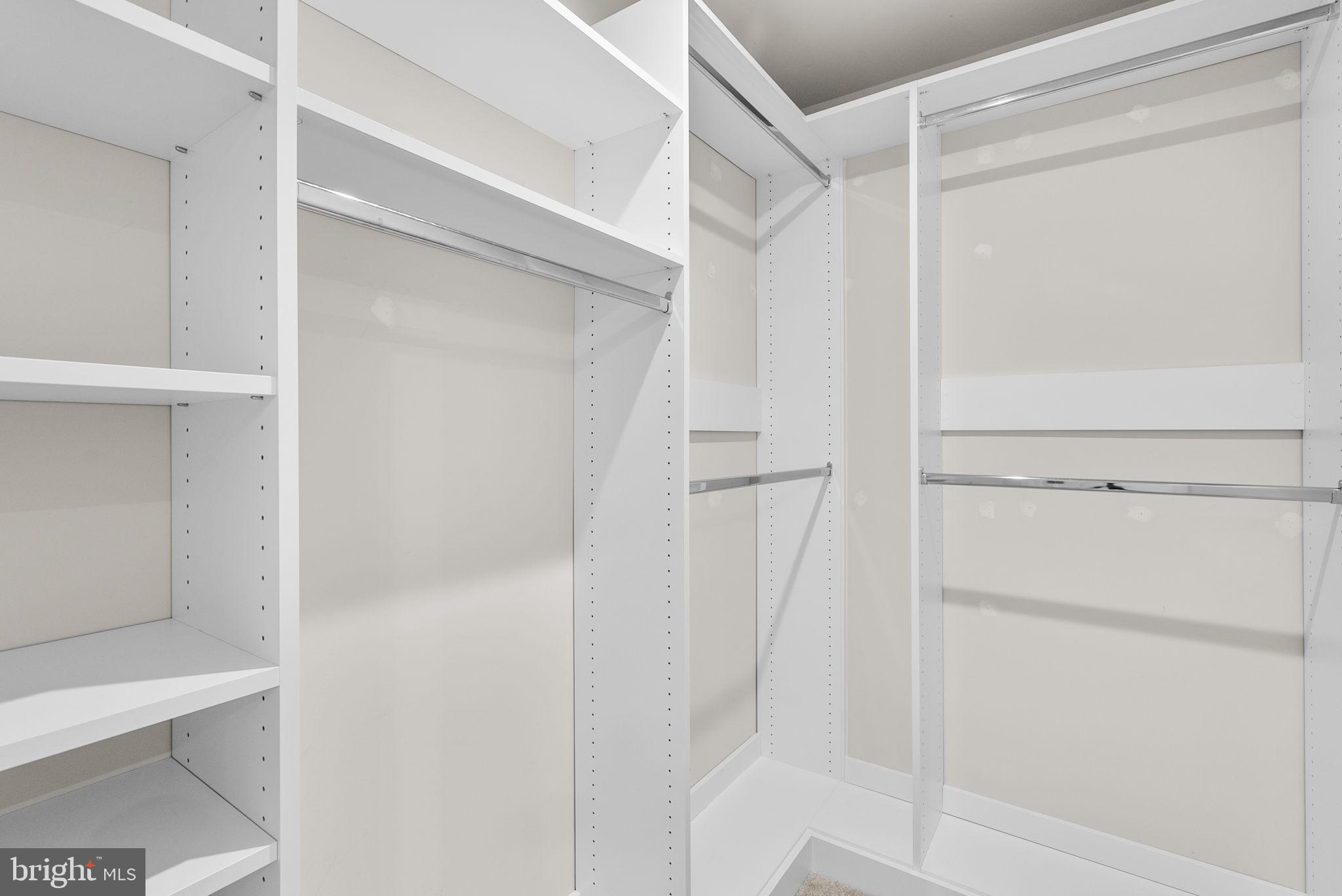 2815 BATTERSEA LAKE LOOP