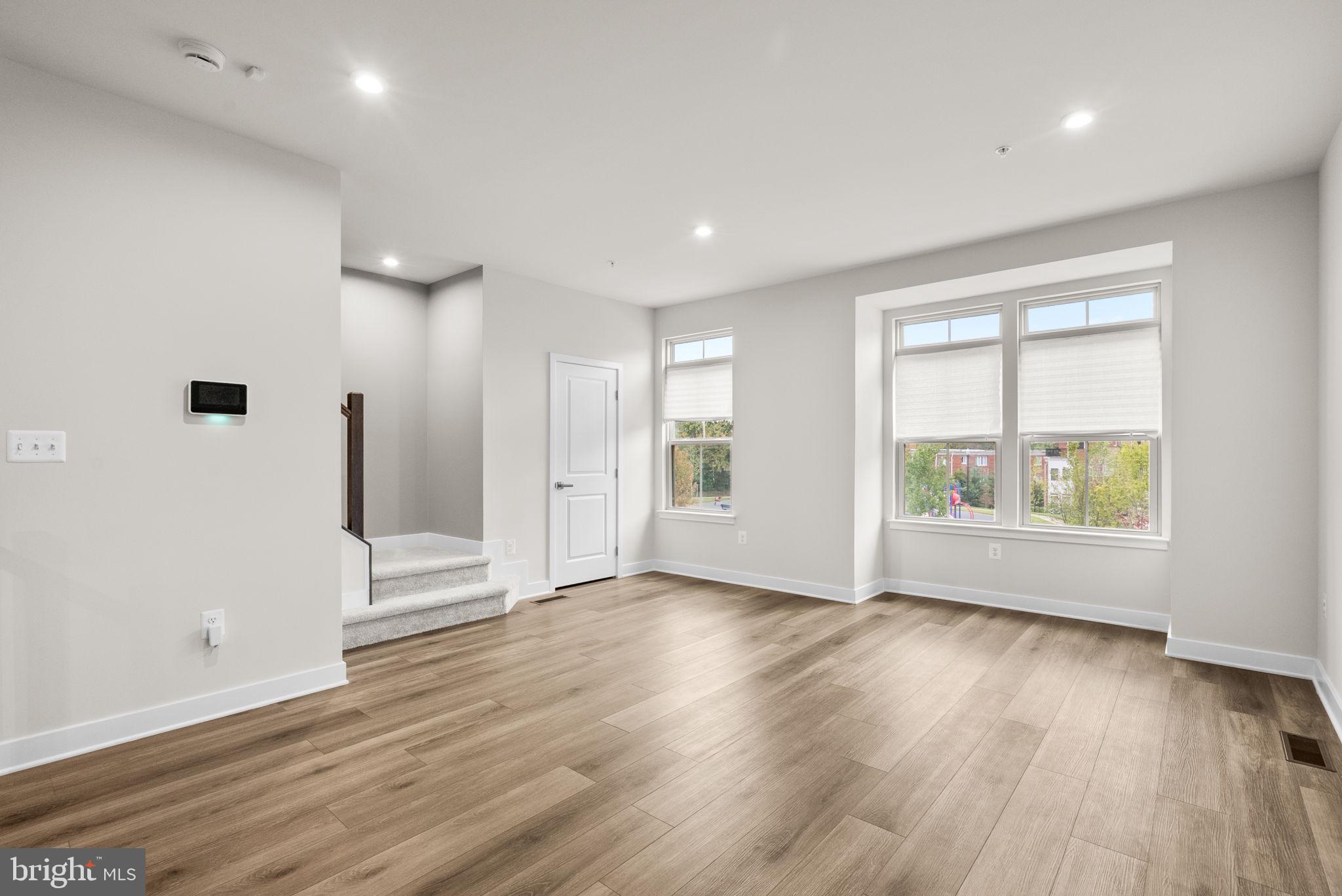 2815 BATTERSEA LAKE LOOP